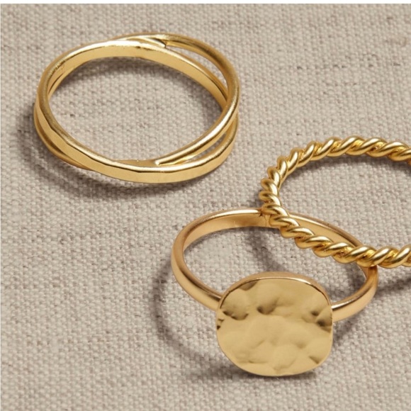 NWT Banana Republic Factory Stack Ring Set Size 7 Silver - Picture 4 of 4